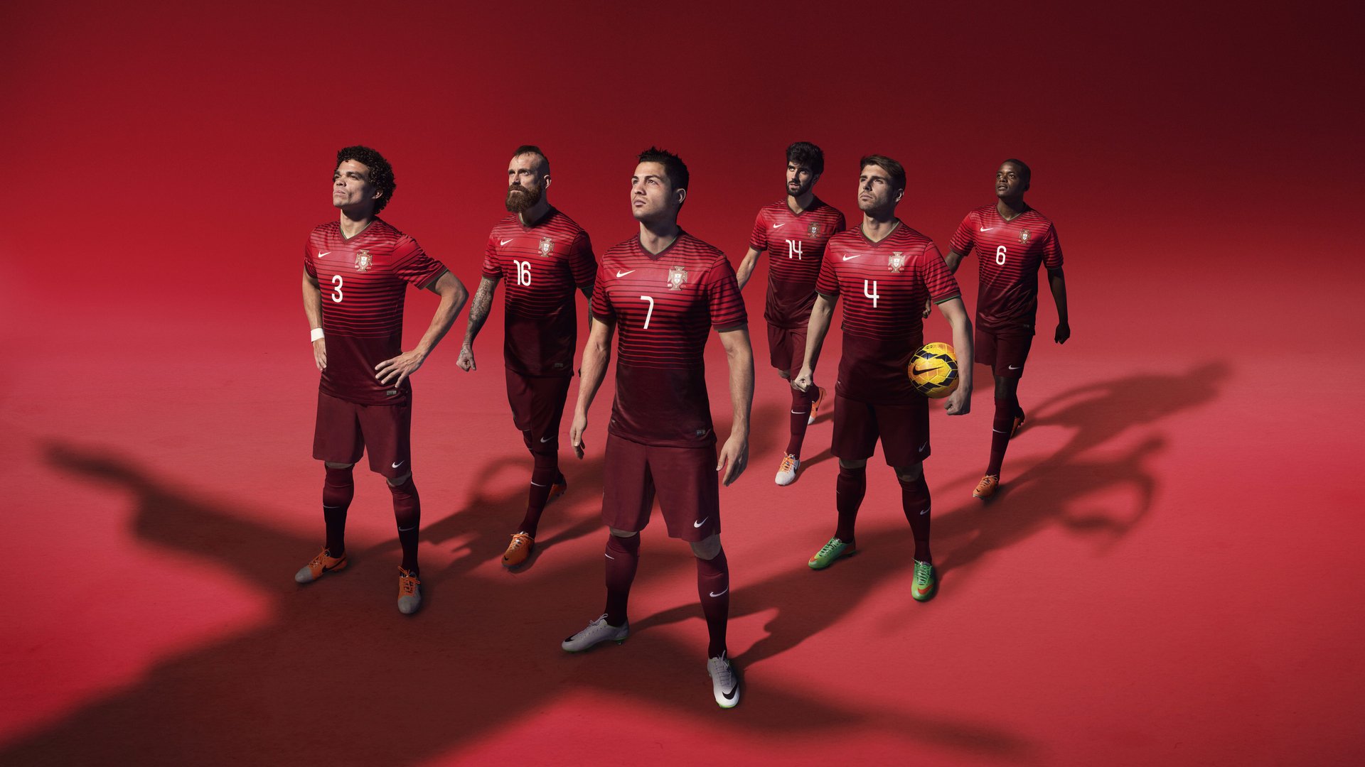 内马尔重要时刻战术调整，老鹰带队取胜！上演精彩一战